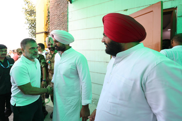 DN Exclusive: कांग्रेस के वरिष्ठ नेता Rahul Gandhi का पंजाब दौरा क्यों रहा खास? जानिए वो 5 बड़ी बातें