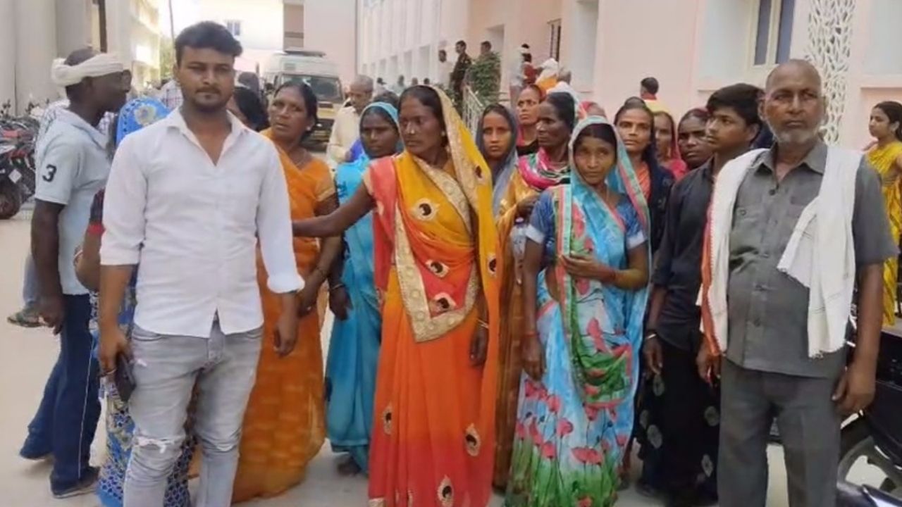 चंदौली के मुस्तफापुर में दो समुदायों में हिंसक झड़प, दलित पक्ष के कई लोग घायल; पढ़ें पूरा मामला