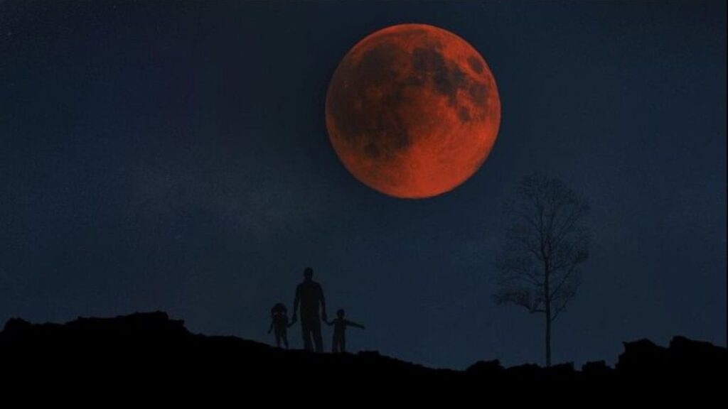 Chandra Grahan 2025 (Img: Google)