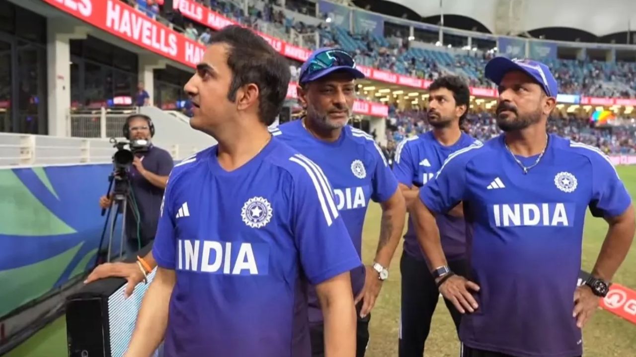 No Handshake पर फिर बवाल, खिलाड़ियों के बाद कोच गंभीर ने भी पाकिस्तान की उड़ाई धज्जियां- देखें VIDEO