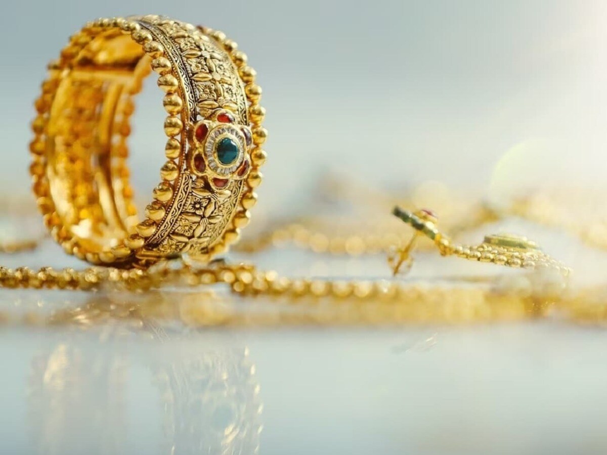 Gold-Silver Price Today: सोने-चांदी की कीमतों में जोरदार उछाल, जानें आज का रेट Gold-Silver Price Today: सोने-चांदी की कीमतों में जोरदार उछाल, जानें आज का रेट
