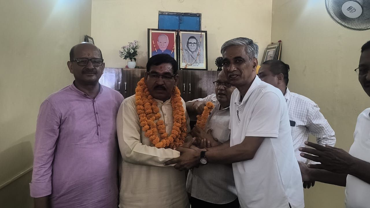 Uttarakhand: पूर्व सैनिक कुंदन मेहता का कांग्रेस में नया कदम, संभाली जिलाध्यक्ष की कमान