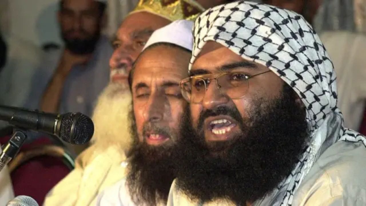 जैश कमांडर का कबूलनामा: मसूद अजहर ने कराया संसद हमला, शहबाज शरीफ की बढ़ेंगी मुश्किलें