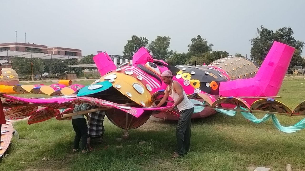 Muzaffarnagar: में दशहरे पर हाईटेक रावण दहन, मुस्लिम परिवार ने पेश की गंगा-जमुनी तहजीब की मिसाल