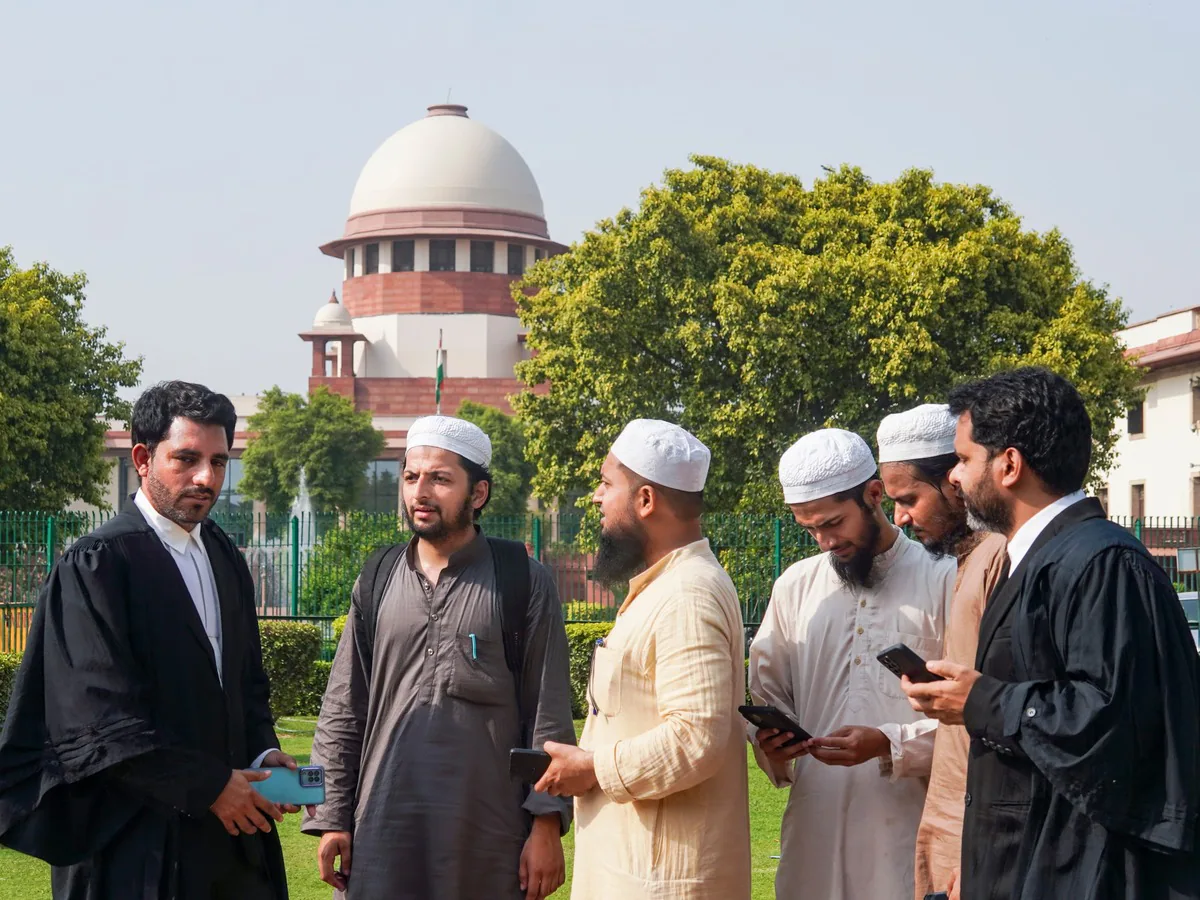 Waqf Amendment Act: वक्फ कानून के कुछ प्रावधानों पर रोक से क्या होगा बदलाव
