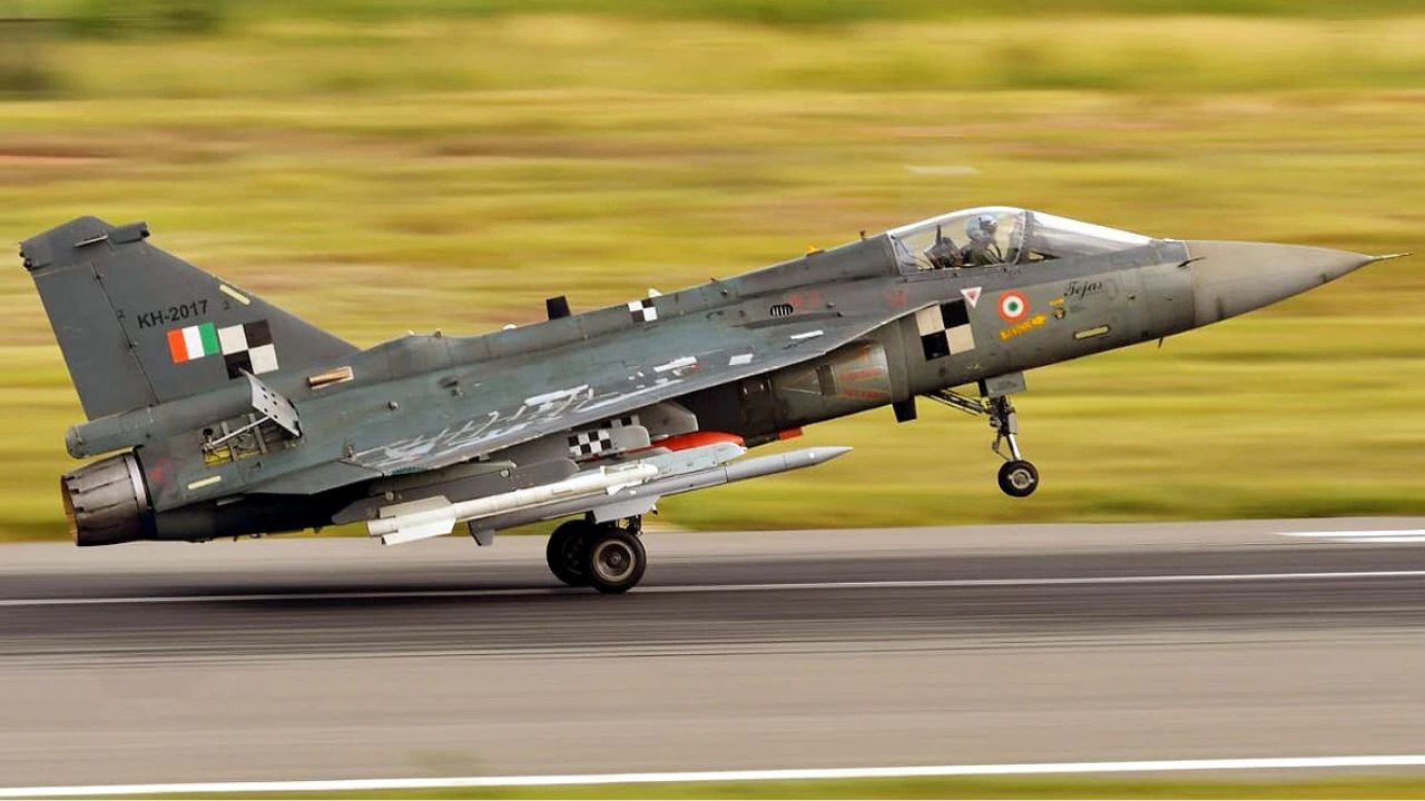 भारतीय वायुसेना की नई ताकत: सुखोई-57, राफेल-4 और तेजस से बनेगा 56 स्क्वाड्रन का भविष्य