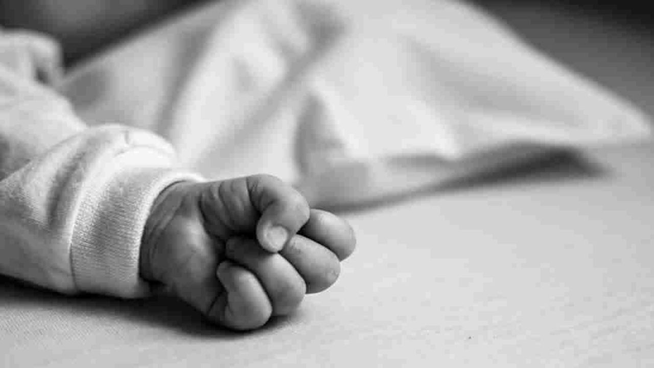 बांदा में खुशियों के बीच मातम: खौलती सब्जी में गिरी 3 साल की मासूम, परिजनों की जरा सी चूक ने ली बच्ची की जान