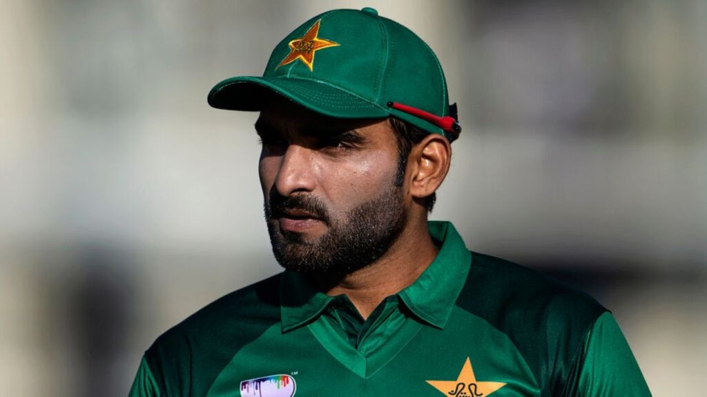 Pakistan batsman Asif Ali retires