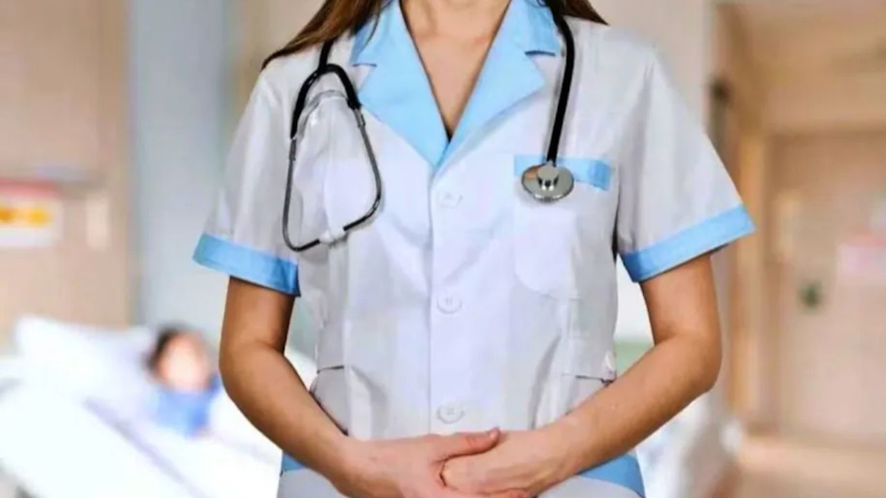 नोएडा से क्या गायब हो जाएंगे 400 डॉक्टर्स, स्वास्थ्य विभाग ने इस चीज पर लगा दी रोक, जानें पूरा मामला