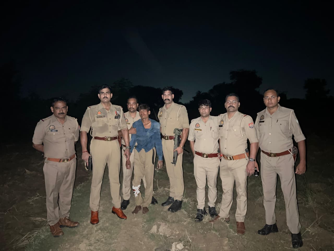 पिपरी पुलिस की मुठभेड़ में 25 हजार का इनामिया किशन पासी गिरफ्तार, बाइक और अवैध तमंचा बरामद