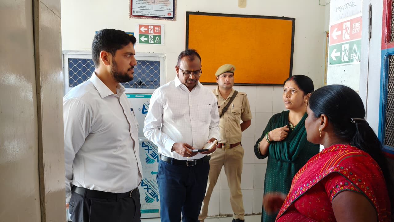 DM का औचक निरीक्षण: पोषण पुनर्वास केंद्र में बच्चों के स्वास्थ्य और व्यवस्थाओं का लिया जायजा, दिए ये निर्देश