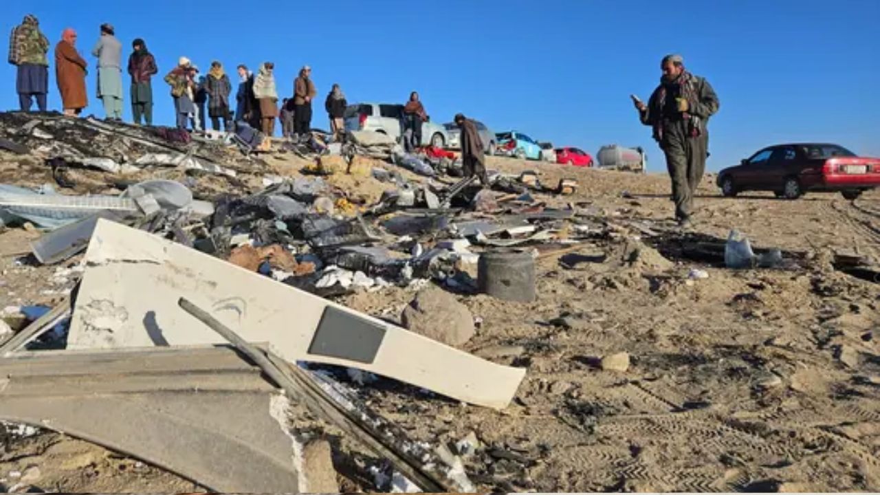 Afganistan Pakistan Tension: अफगानिस्तान ने पाकिस्तान पर फिर बरपाया कहर; मध्यस्थता की उड़ी धज्जियां