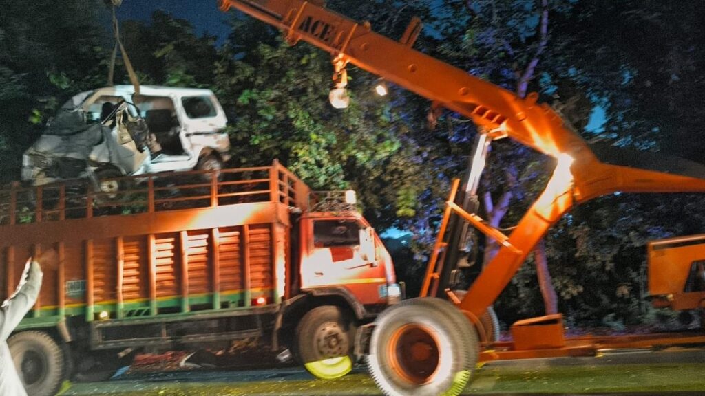 Agra Accident