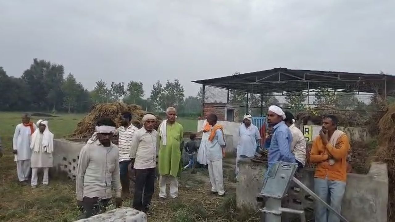 Aligarh News: श्मशान भूमि पर दबंगों का कब्जा, अंतिम संस्कार भी मुश्किल