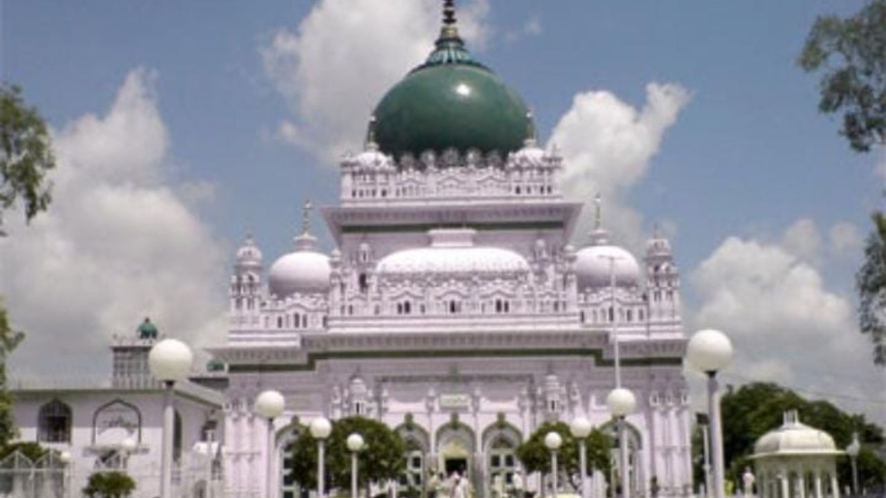 Barabanki News: विश्व प्रसिद्ध देवा मेला और प्रदर्शनी 2025 का भव्य उद्घाटन, ये होगा खास