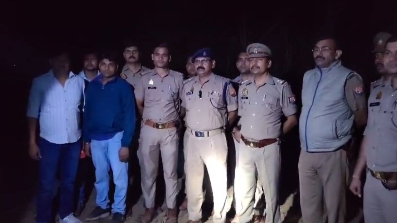 मुजफ्फरनगर में देर रात गोलियों की गूंज; ट्रांसफार्मर चोरों से पुलिस की मुठभेड़, तीन घायल मुजफ्फरनगर में देर रात गोलियों की गूंज; ट्रांसफार्मर चोरों से पुलिस की मुठभेड़, तीन घायल