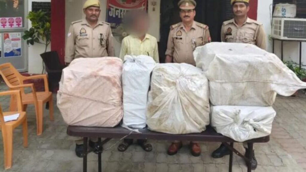 Cracker Siezed in Fatehpur