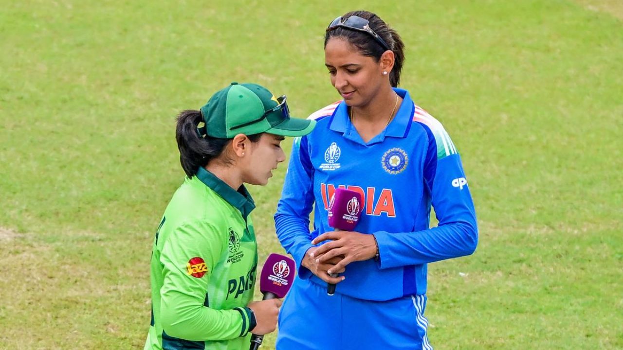 पाकिस्तान की हुई इंटरनेशनल बेइज्जती, हरमप्रीत कौर ने PAK कप्तान की ऐसे निकाली हेकड़ी- देखें VIDEO