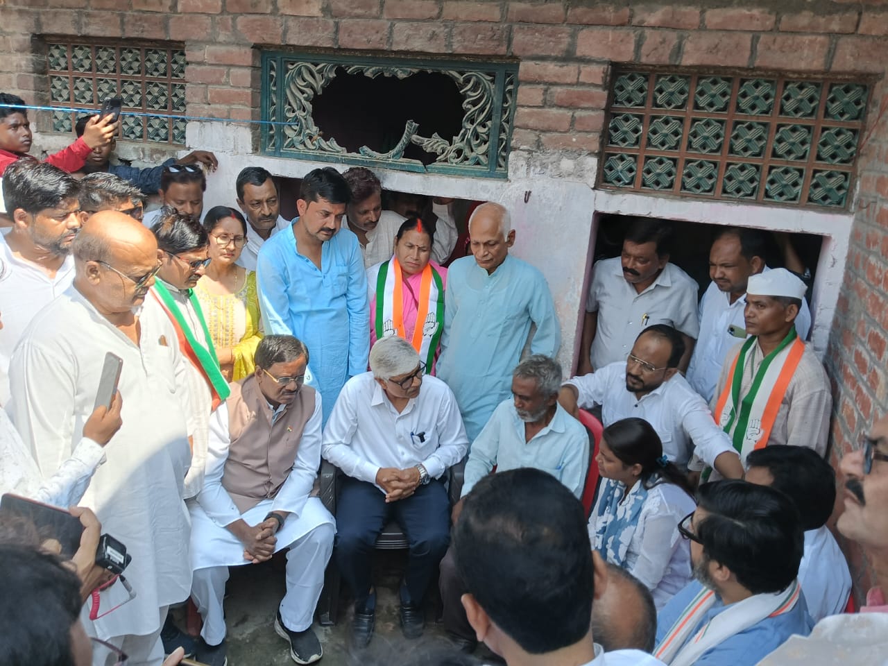 UP News: हरिओम वाल्मीकि हत्याकांड पर गरजी कांग्रेस, कहा ‘बाबा के गुंडों को मिली खुली छूट’