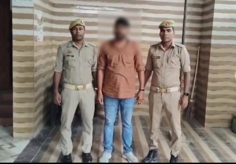 Gorakhpur News: अवैध तमंचे के साथ शातिर अपराधी गिरफ्तार, कई जिलों में फैला अपराध नेटवर्क