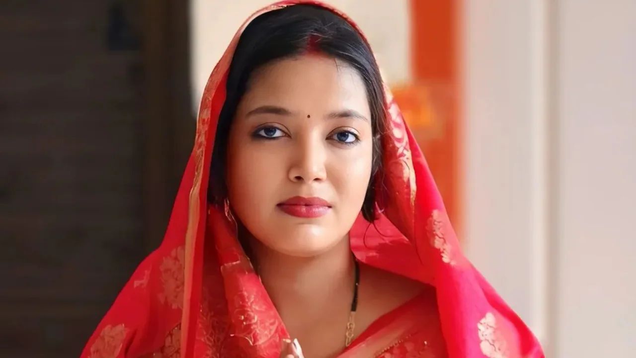 Bihar Election 2025: पति नहीं तो किसके दम पर ज्योति सिंह लड़ रहीं चुनाव, पवन सिंह का नाम घसीटने पर क्यों भड़कीं ज्योति Bihar Election 2025: पति नहीं तो किसके दम पर ज्योति सिंह लड़ रहीं चुनाव, पवन सिंह का नाम घसीटने पर क्यों भड़कीं ज्योति
