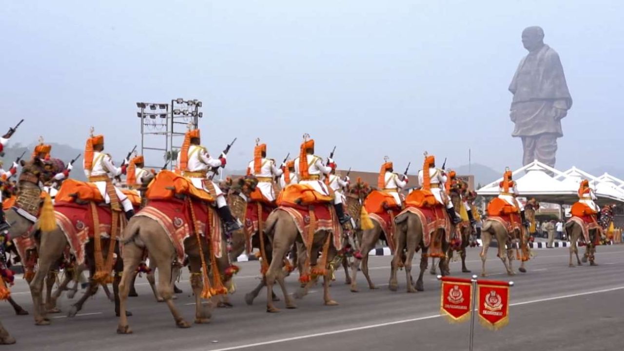 National Unity Day 2025: स्टैच्यू ऑफ यूनिटी पर भव्य समारोह, वीरता पुरस्कार विजेताओं का हुआ सम्मान