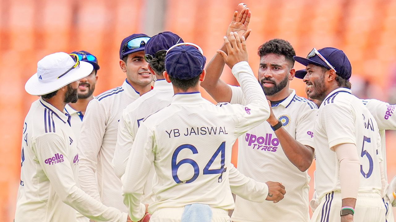 IND vs WI: दूसरे टेस्ट के लिए कप्तान गिल करेंगे टीम में फेरबदल? इस ऑलराउंडर पर चलेगा चाबुक