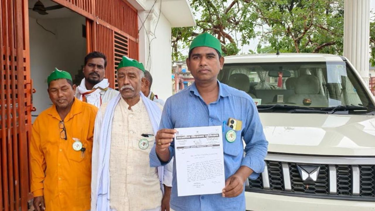 Paniyara News: पनियरा में किसान चौपाल: क्या मिल पाएगा किसानों को राहत का समाधान?