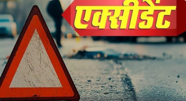 Road Accident: गोरखपुर में ट्रेलर की टक्कर से दर्दनाक हादसा, बाइक सवार ने गवाई जान