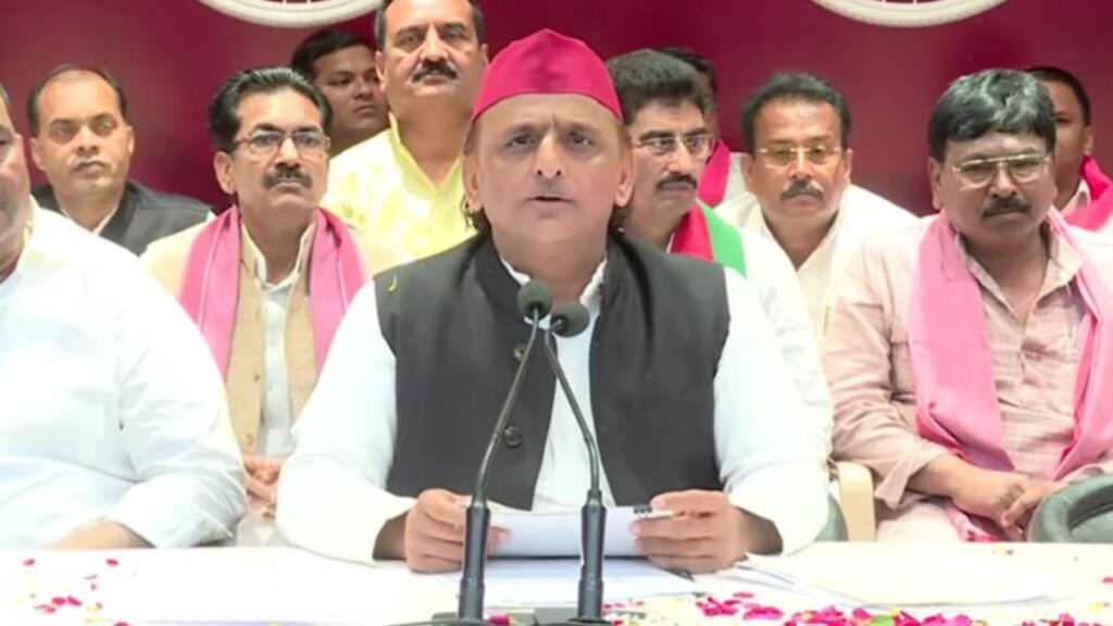 Samajwadi Party National President Chief Minister Akhilesh Yadav