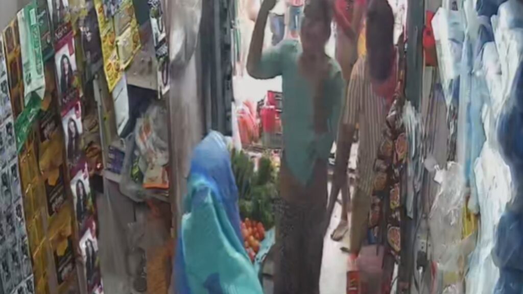 Chandauli kinnar Community