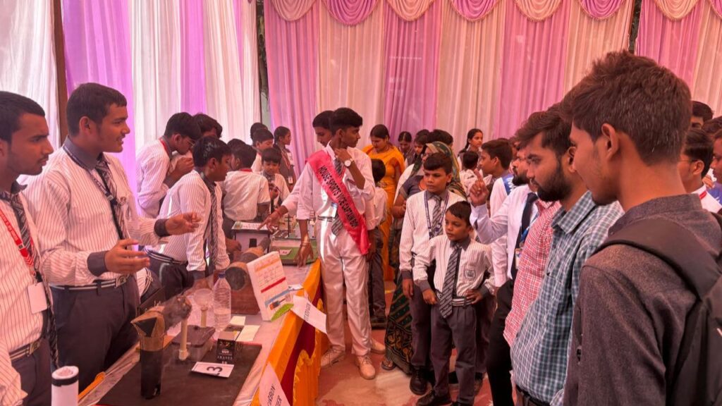 Science exhibition held at Scholars Academy
