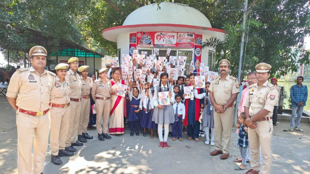 Student Anushka Prajapati became a police officer