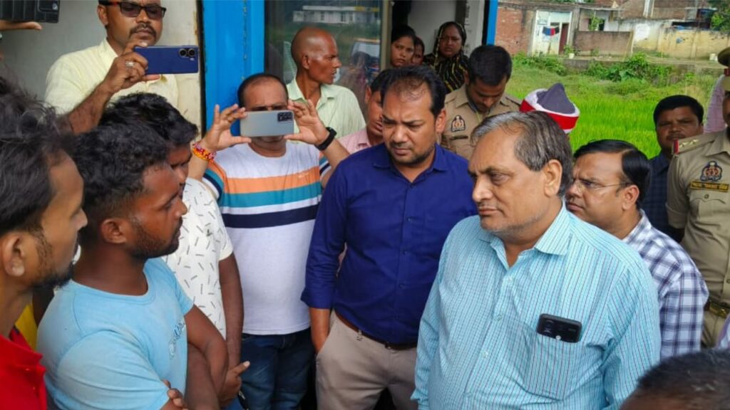 CMO Dr. Shrikant Shukla reached the spot