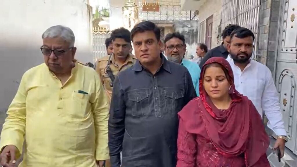 Former MLA Irfan Solanki reached Rampur