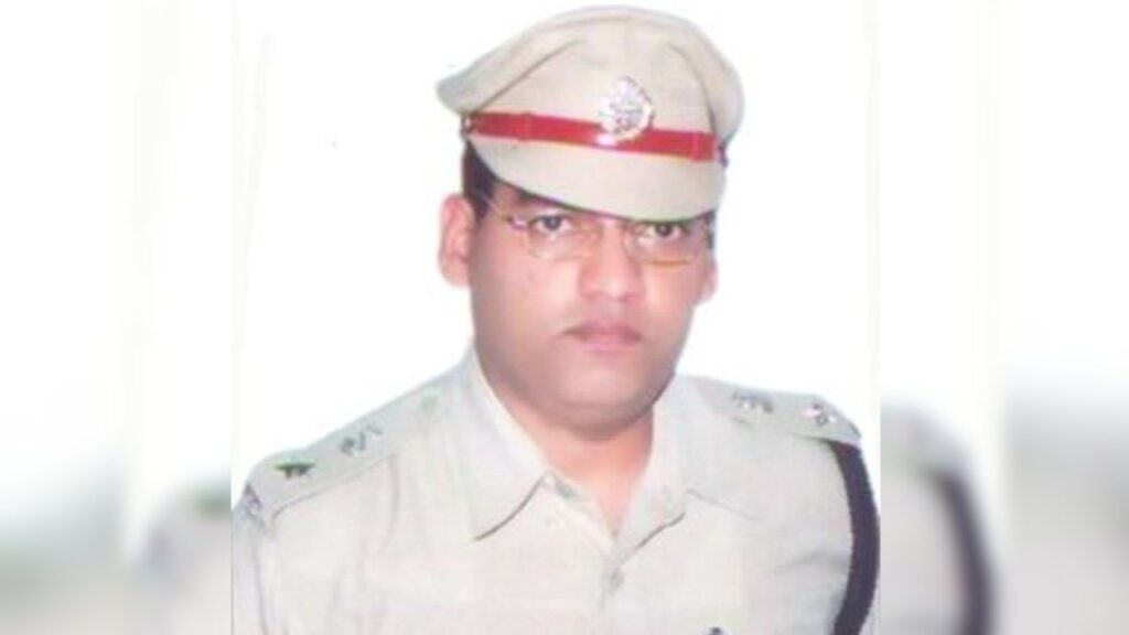 IPS officer Y Puran Kumar commits suicide