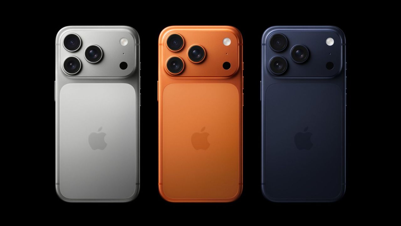 टिप्सटर के अनुसार, नई संभावित कीमत 89,990 रुपये हो सकती है। हालांकि बैंक ऑफर्स और कार्ड डिस्काउंट अलग से लागू होंगे। यह स्थिति उपभोक्ताओं के लिए चौंकाने वाली हो सकती है, क्योंकि आमतौर पर किसी भी स्मार्टफोन के लॉन्च के बाद कीमतों में कमी आती है। (सोर्स- गूगल) टिप्सटर के अनुसार, नई संभावित कीमत 89,990 रुपये हो सकती है। हालांकि बैंक ऑफर्स और कार्ड डिस्काउंट अलग से लागू होंगे। यह स्थिति उपभोक्ताओं के लिए चौंकाने वाली हो सकती है, क्योंकि आमतौर पर किसी भी स्मार्टफोन के लॉन्च के बाद कीमतों में कमी आती है। (सोर्स- गूगल)