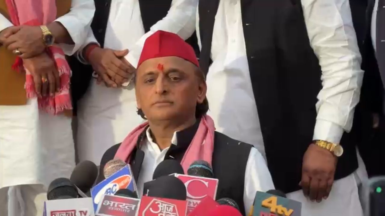 Kanpur Dehat News: कानपुर देहात में सपा प्रमुख अखिलेश यादव का बयान, SIR को लेकर कही ये बड़ी बात