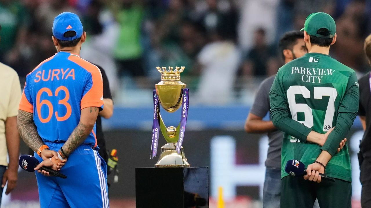 Asia Cup 2025 Trophy Controversy