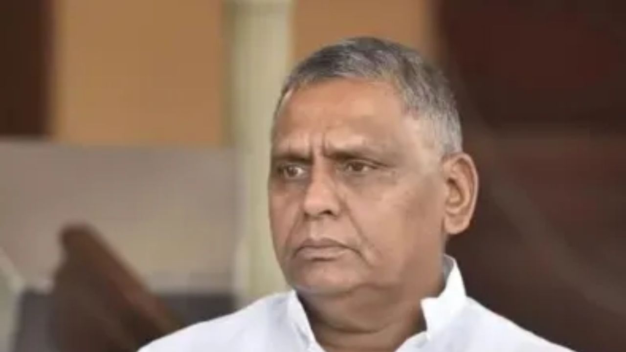 कौन हैं वो दिग्गज भाजपा सांसद, जिन्होंने खुद को बताया सबसे बड़ा गुंडा और बदमाश