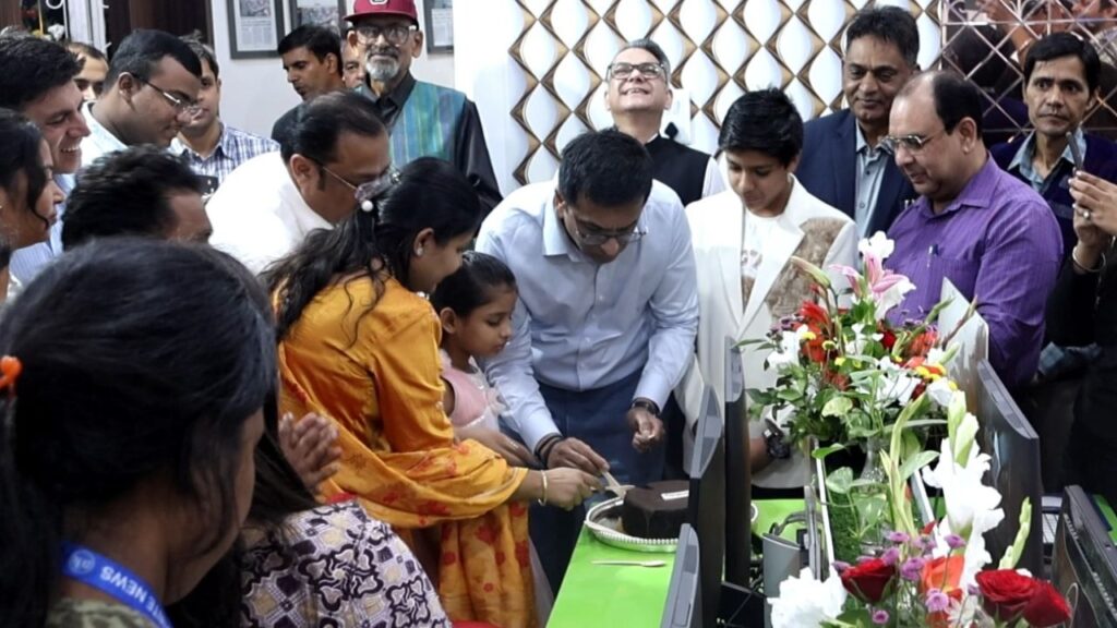 Dr Chandrachud celebrates his B'day with Dynamite News Team