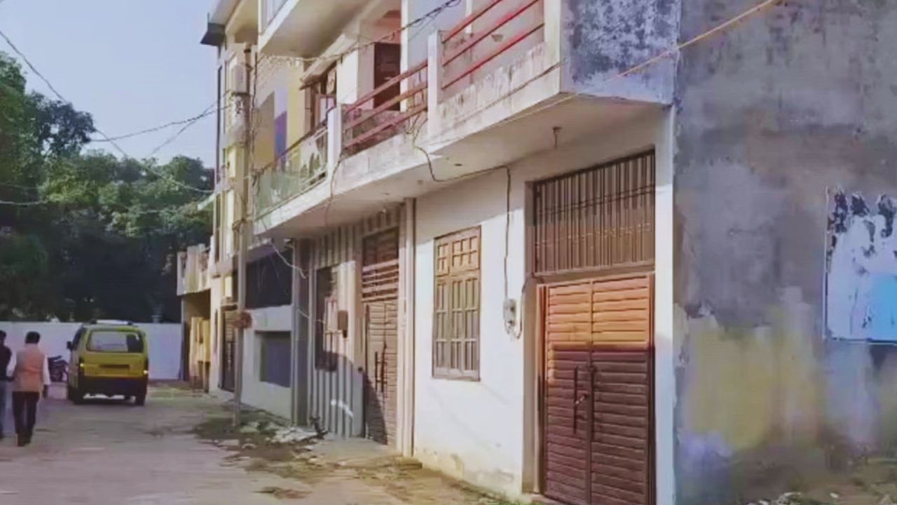 Delhi Blast: डॉ परवेज अंसारी की संलिप्तता से दहशत में पूरी कॉलोनी, पड़ोसी घर छोड़कर भागे