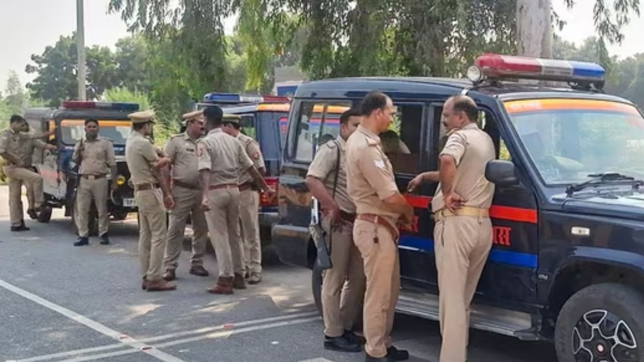 रायबरेली-फतेहपुर के परिवहन अधिकारियों पर अवैध वसूली का बड़ा खुलासा, 11 पर एफआईआर