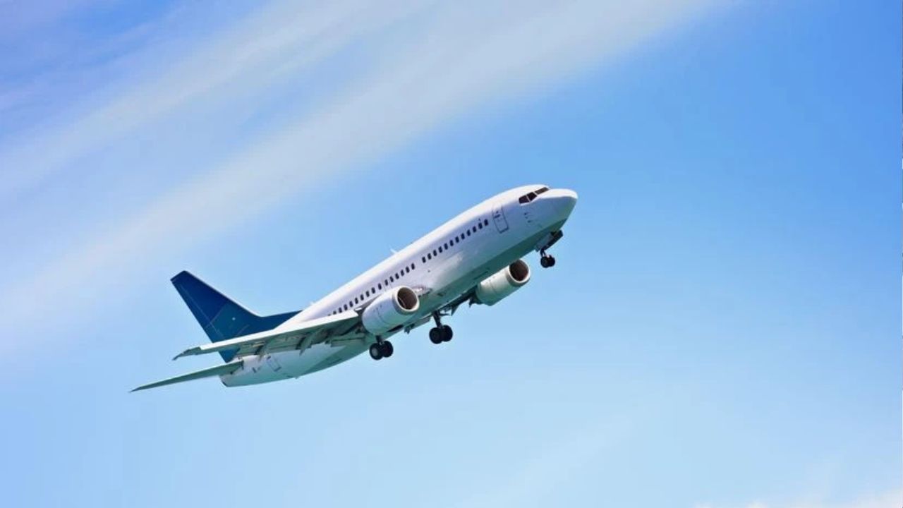 दुनियाभर में छह हजार विमानों की उड़ान पर खतरा, हजारों फ्लाइट प्रभावित; जानें कारण