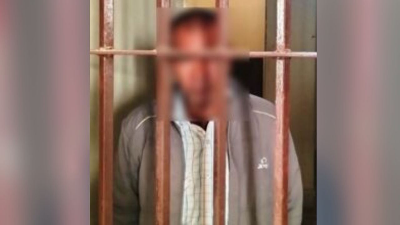 गोरखपुर में शातिर चोर गिरफ्तार, सोने-चांदी के आभूषण व नकदी चोरी का था मामला