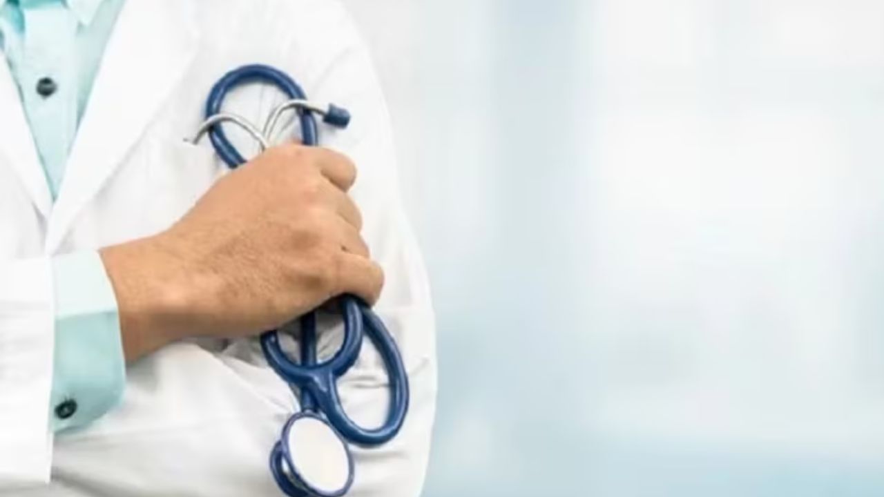 Gorakhpur: हेल्थ डैशबोर्ड रैकिंग में गोरखपुर मंडल प्रदेश में अव्वल, जनपद टॉप फाइव में