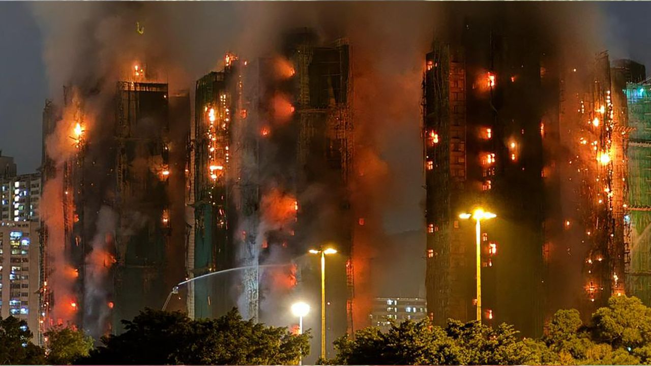 Honk Kong Fire: हांगकांग में आग का तांडव, इमारतों में भीषण आग से 36 लोगों की मौत, 279 लोग लापता