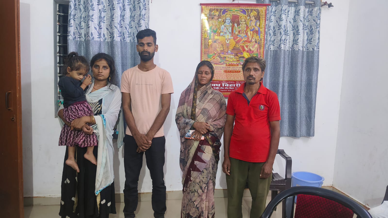 देवदूत बनी गोरखपुर पुलिस: अगर एक मिनट की हो जाती देरी, मौत के मुंह में समा जाती मां-बेटी