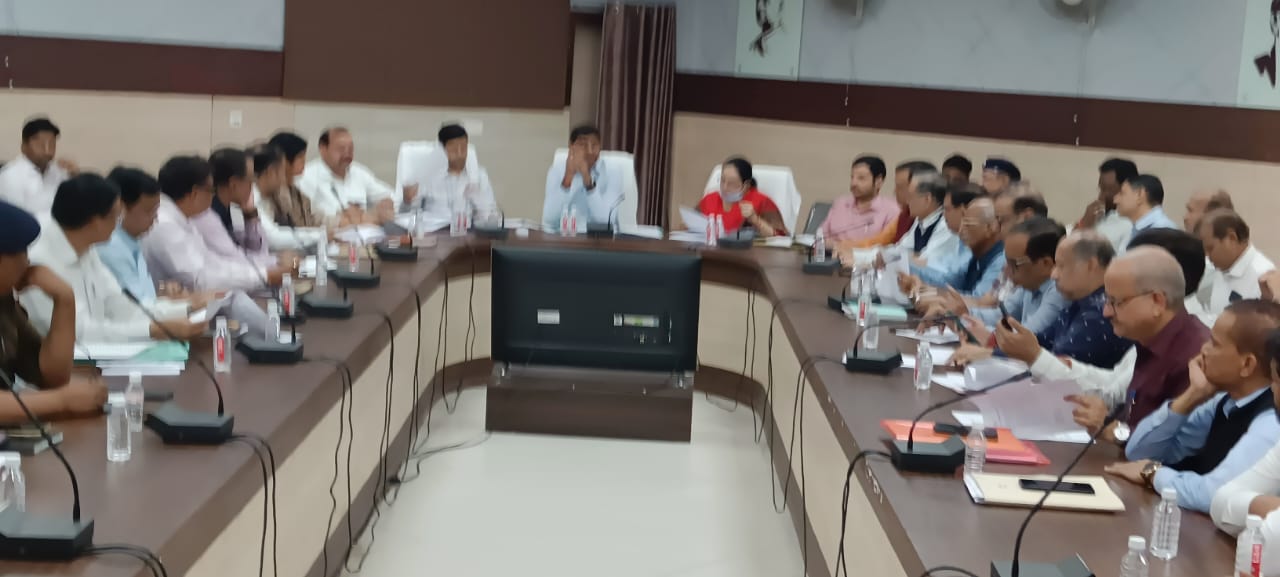 Uttar Pradesh: गोरखपुर के औद्योगिक विकास को मिलेगी नई रफ़्तार, यह है योजना