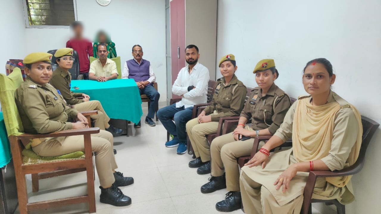 Gorakhpur News: गोरखपुर में मनमुटाव को पीछे छोड़, परिवार में फिर आई खुशी